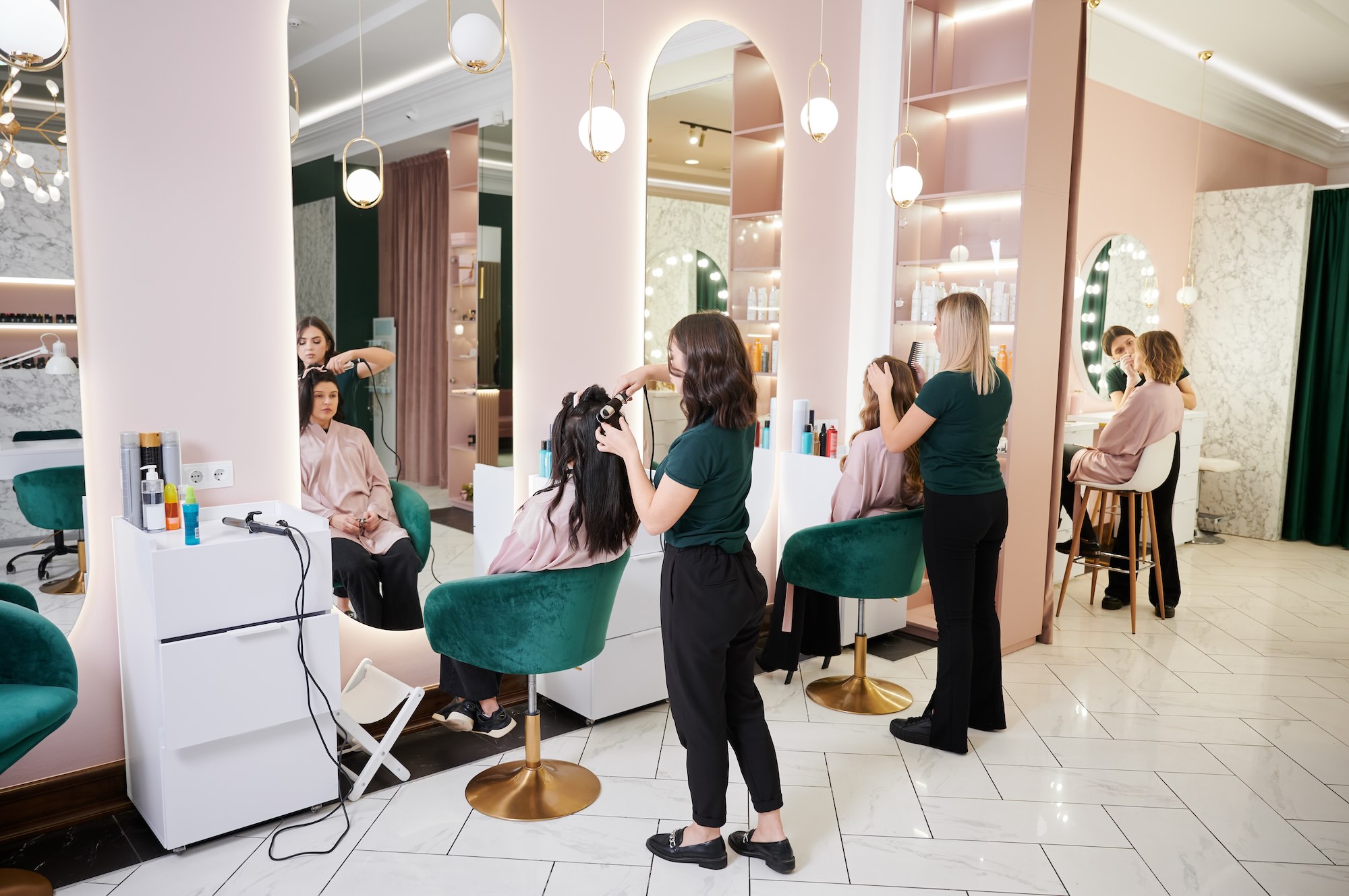 Mastering Salon Success: A Comprehensive Guide to Quarterly Inventory Management for Salon Owners
